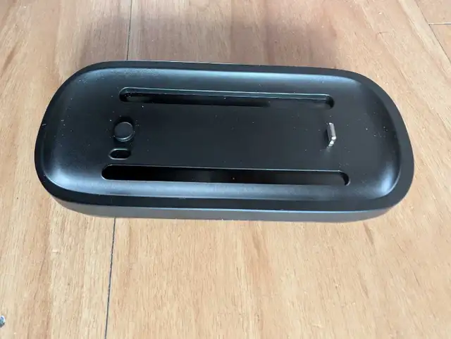 Charging Station for Magic Mouse 2 and Wireless Charging QI Cell in General Electronics in Oshawa / Durham Region - Image 3