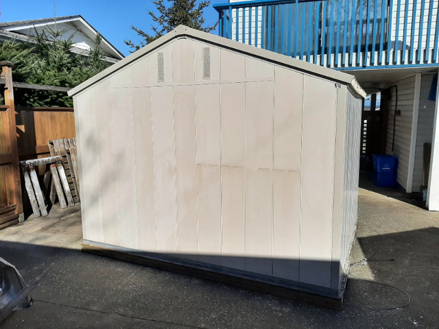 8' x 10' shed, double doors. double plastic construction in Outdoor Tools & Storage in Campbell River - Image 2