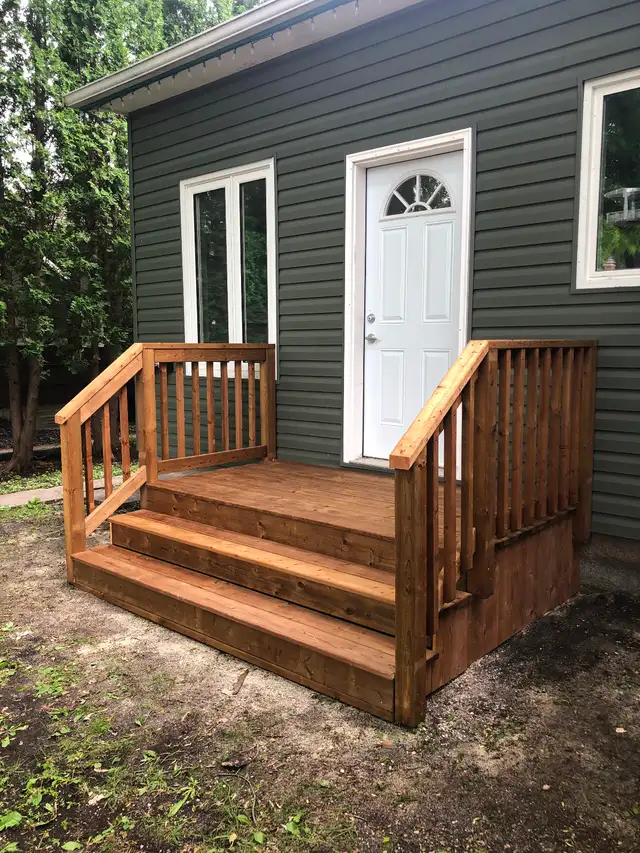 Carpenter/Builder538448396834590722