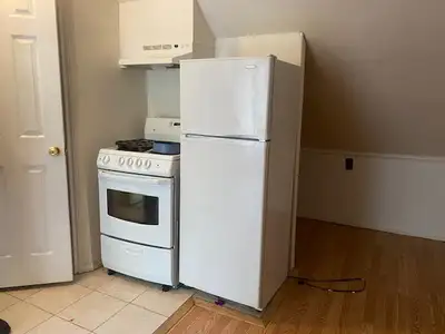Bachelor Apartment All inclusive + parking