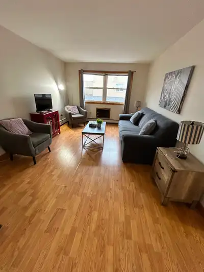 Locatedin the centre of the downtown core on Richmond Street. Downtown living at it best, walk to wo...