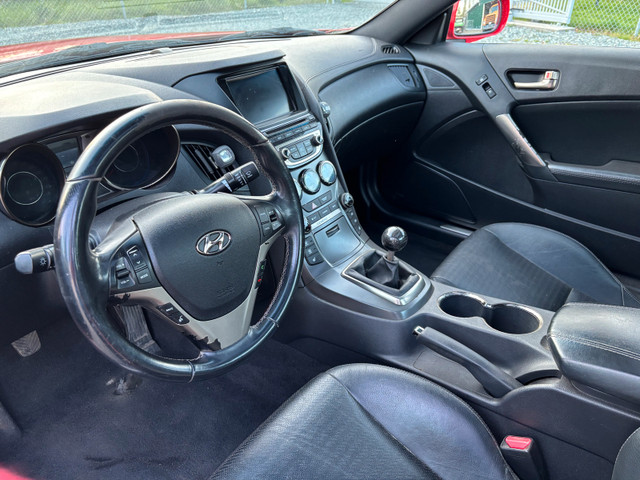 2013 Genesis coupe 2.0t in Cars & Trucks in Delta/Surrey/Langley - Image 4