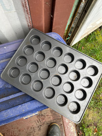 Commercial sized Muffin pan