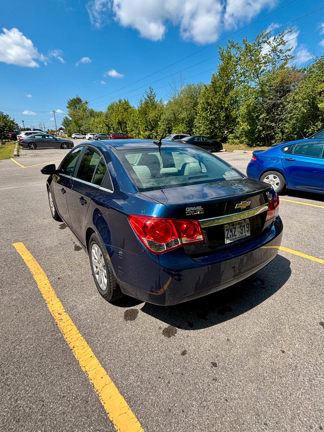 Chevrolet Cruze 2011 in Cars & Trucks in Ottawa - Image 4