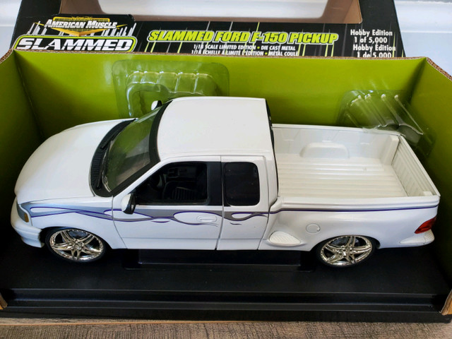 1:18 Diecast RC2 ERTL Slammed Ford F-150 Pickup White in Arts & Collectibles in Kawartha Lakes