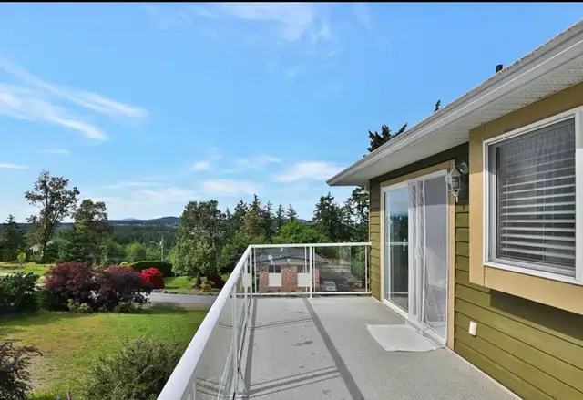 House for rent (upstairs) in Long Term Rentals in Nanaimo - Image 8