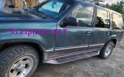 95 ford explorer   for parts or fix up