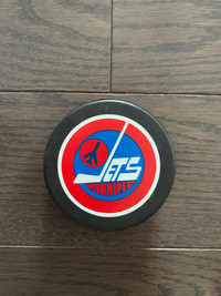 1970’s NHL Winnipeg Jets Souvenir hockey puck Vintage