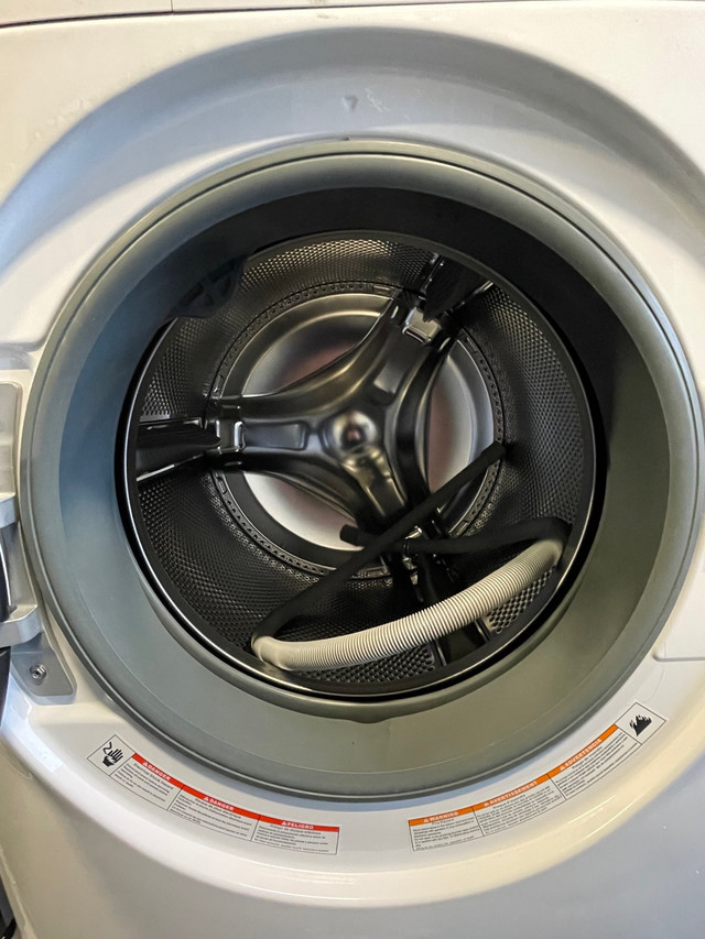 NEW 27” Washer And Dryer Set (Front Load) in Washers & Dryers in London - Image 4