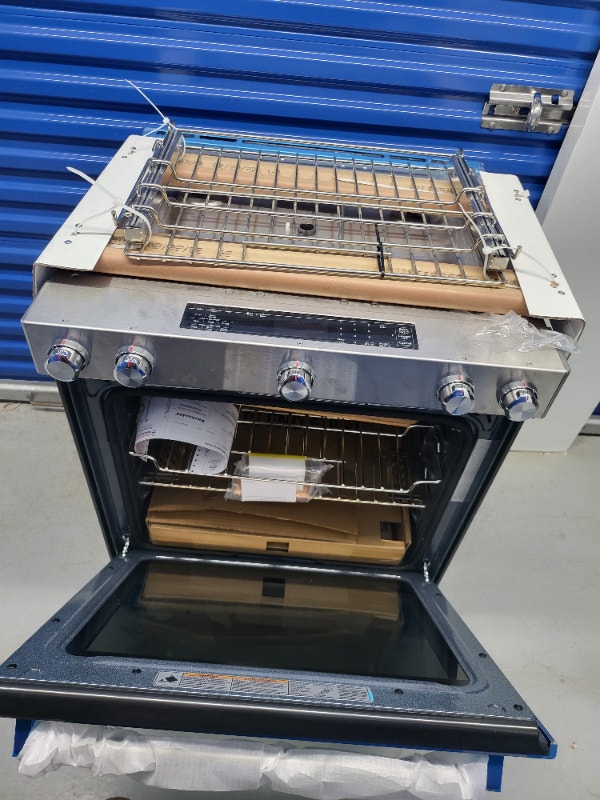 BRAND NEW KITCHENAID 30" SLIDEIN STAINLESS STEEL GAS STOVE Stoves