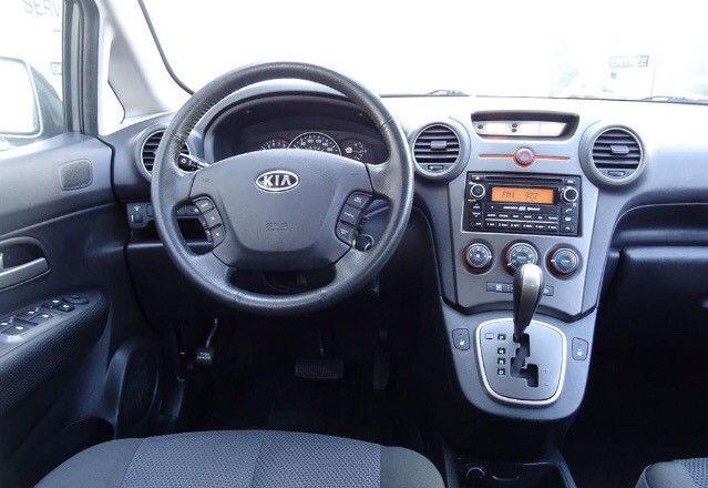 Kia Rondo 2009 Modèle EX 7 PLACES! dans Autos et camions  à Ville de Montréal - Image 4