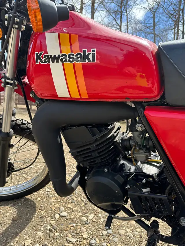 Kawasaki KE175 in Motorcycles in Strathcona County - Image 5