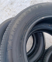 215 70 16 YOKOHAMA geolandar pneu d'été /summer tires