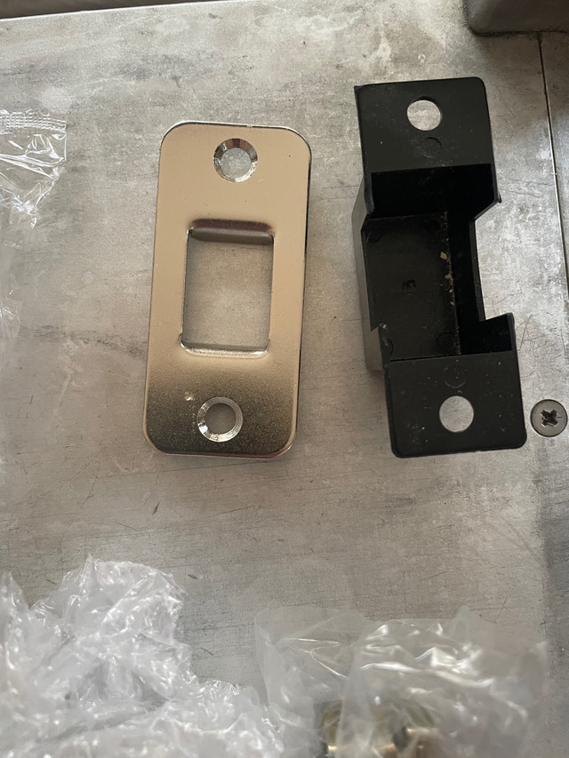 Pocket door lock Brand New in Hardware, Nails & Screws in Calgary - Image 4