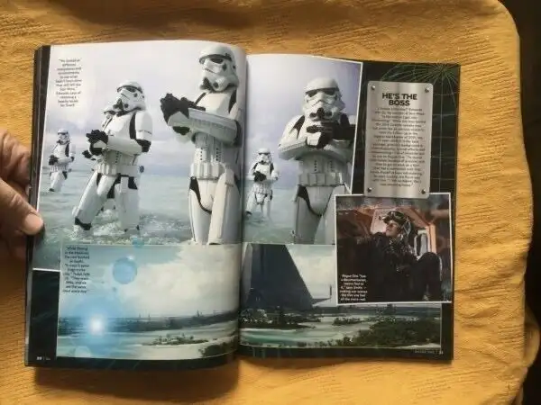 Star Wars - Rogue One (US magazine - Collector’s Edition) in Arts & Collectibles in Mississauga / Peel Region - Image 7