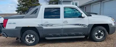 02 Chevy Avalanche