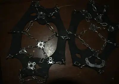 Crampons chaussures, View more