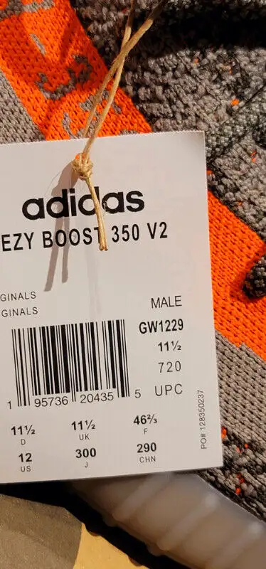 YEEZY BELUGA REFLECTIVE 350 V2 BOOST SIZE 12 in Men's Shoes in Markham / York Region - Image 7