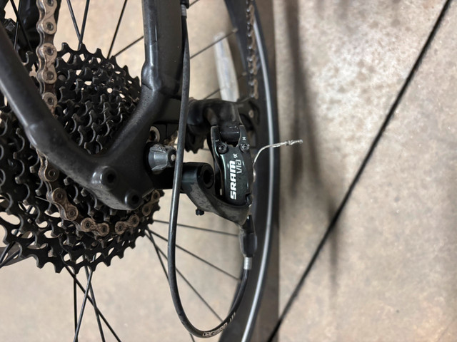 Vélo hybride Marin Fairfax SC5 dans Randonnée, ville et hybrides  à Laval/Rive Nord - Image 3