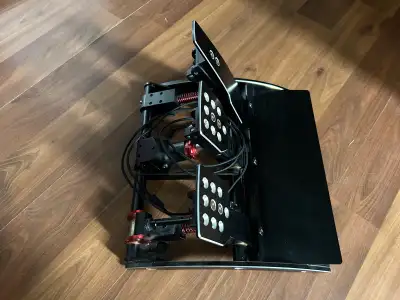 Fanatec V3 pedals, View more