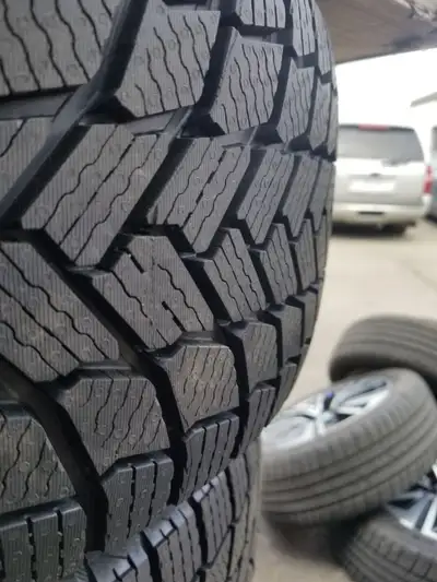 New Michelin X-ICE SNOW SUV - IS 255/55R20 110T XL $ 1200 plus hst per set of 4 tires NEW rims addit...