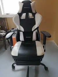 Gaming chair (Von Racer)
