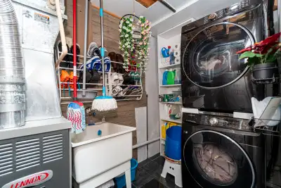 Water n internet free Rent 2800$ plus utilities