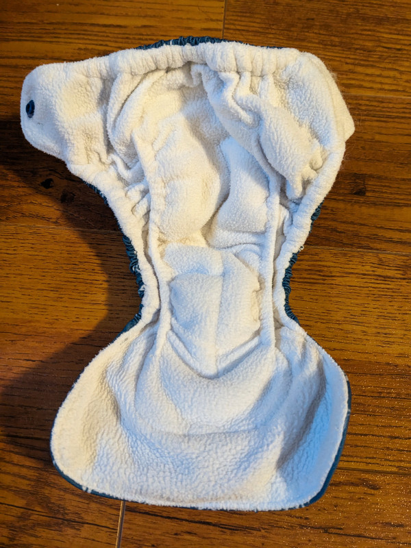 cloth diaper for newborn in Clothing - 0-3 Months in Banff / Canmore - Image 2