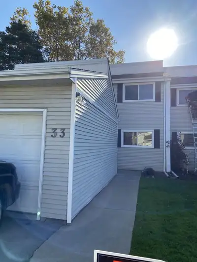 3 +1 bedroom Townhouse for Rent - Niagara Falls North End