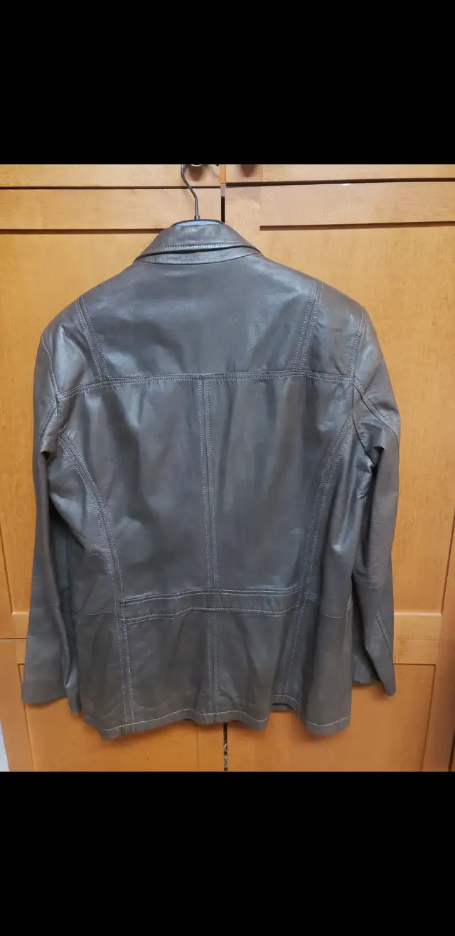 DANIER LEATHER MENS LEATHER BLAZER FOR SALE! $190 EACH O.B.O in Men's in Oshawa / Durham Region - Image 4