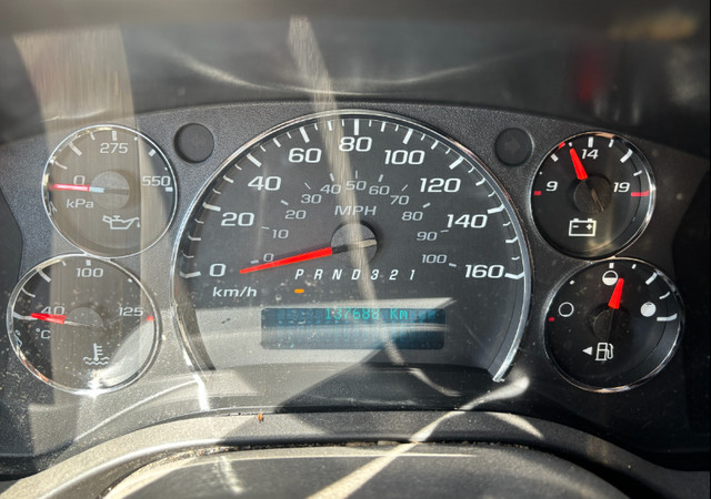 2009 Chevrolet Express Safetied 137688km in Cars & Trucks in Thunder Bay - Image 2