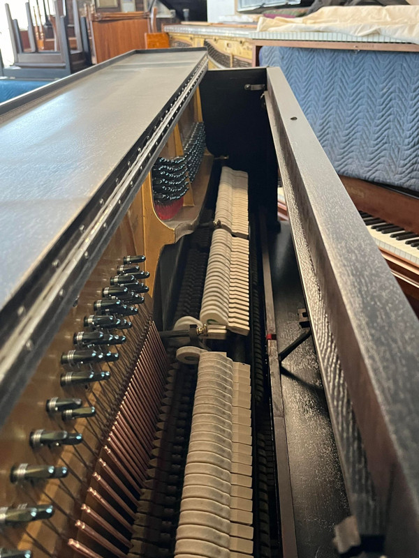 Heintzman Conservatory 54" Piano. TUNING & DELIVERY INCLUDED dans Pianos et claviers  à Ville de Montréal - Image 3