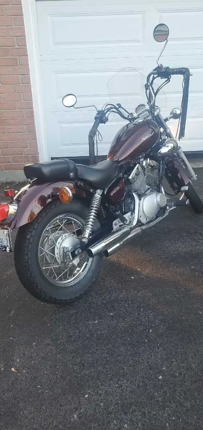 This motorcycle has been a pleasure to ride it has never let me down. Always reliable. I'm looking t...