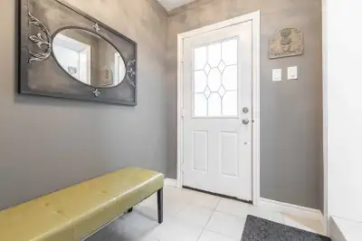 Bright basement 1100 sqft - parking -  walking distance to shops