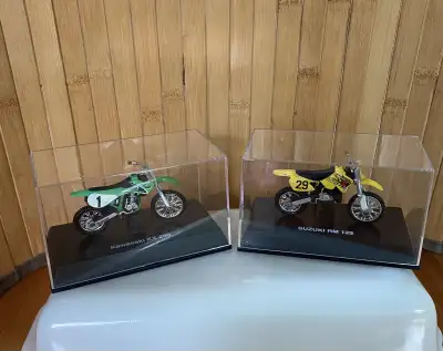 New-Ray Dirtbike/MX motorcycle 1:32 Die-cast-$10 each Kawasaki KX250 Suzuki RM 125 Pickup in Hockley...