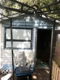 Older shed for sell (including some gardening stuff)