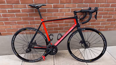 2018/2019 Extra Large Carbon frame with full Shimano 105 11-speed components. Excellent condition. U...
