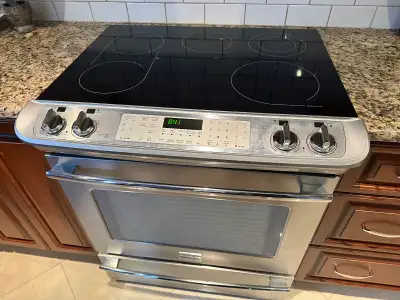 cuisinière Frigidaire Professional , View more