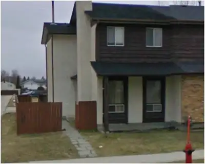 three bedroom two bathroom house for rent