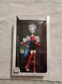 MATTEL CREATIONS MONSTER HIGH GHOULUXE GHOULIA YELPS DOLL