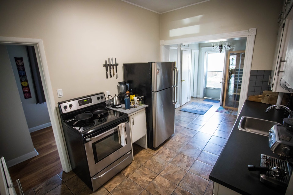 Main Floor 2-Bedroom Duplex with Private Backyard in OEV 5