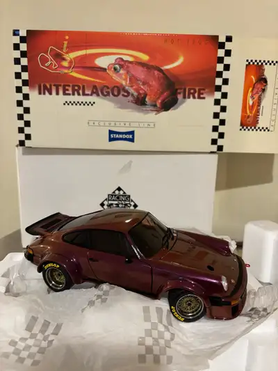 1/18 Exoto Porsche 930, View more