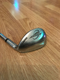 Pure spin golf wedge