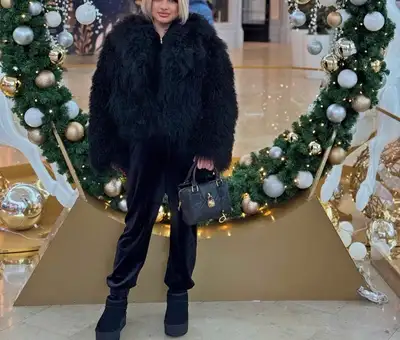 fur coat, View more