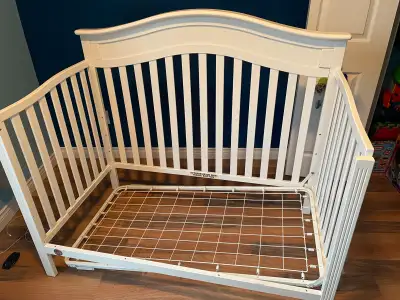 Convertible 3 in 1 crib, View more