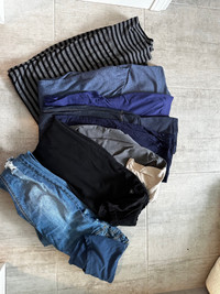 Used -8 maternity pants - in good condition 