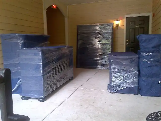 Transport moving services 414910607933450240