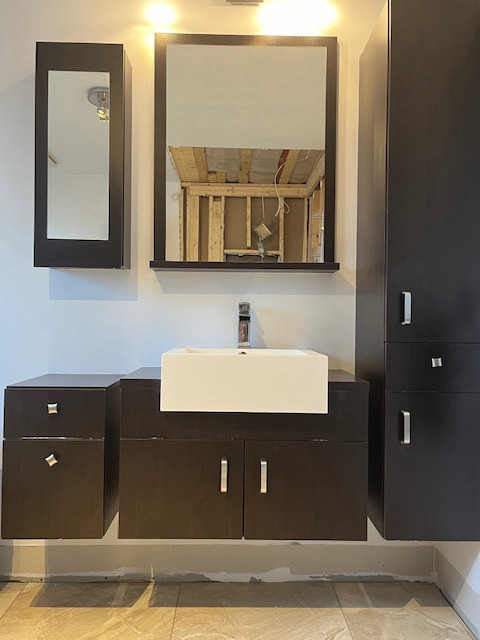 6 piece bathroom vanity set, see details for measures dans Articles pour la salle de bains  à Laval/Rive Nord