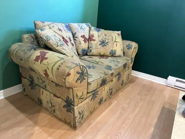 2-Seat Sofa534824097101926401