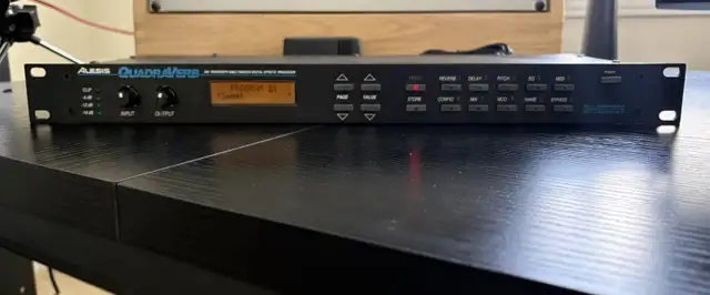 Alesis QuadraVerb Plus577399439334451202